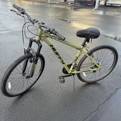 Huffy Mountain Bike 27.5