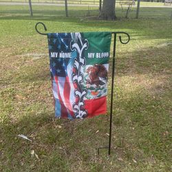 flag and metal flag holder new $20 in n Lakeland 