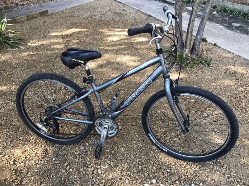 Women's TREK Navigator 50 bike