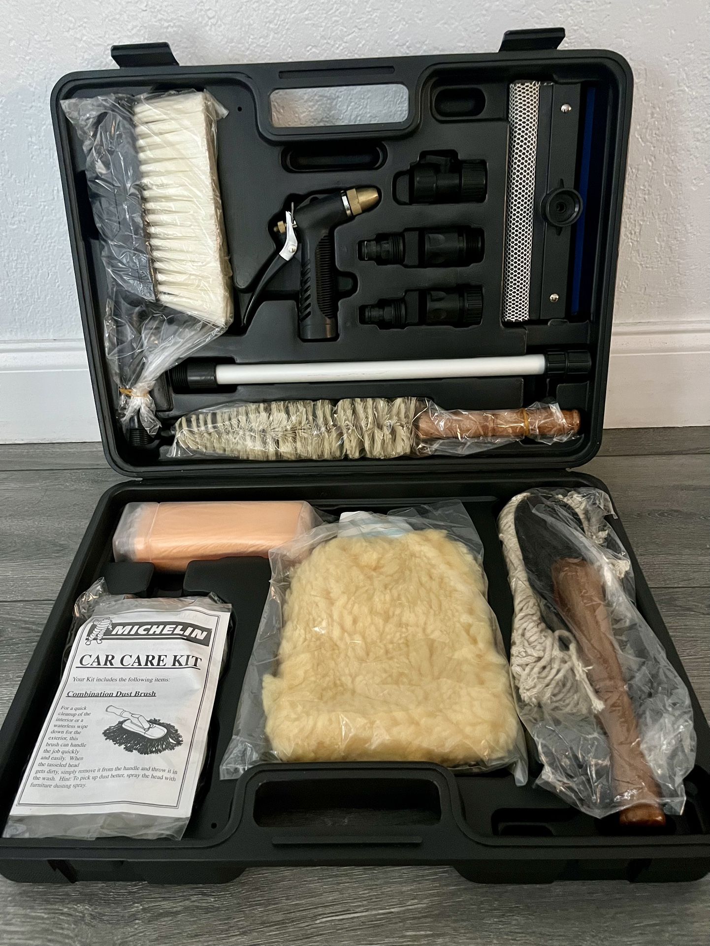 Michelin Car Care Kit Cleaning Kit Gift Set