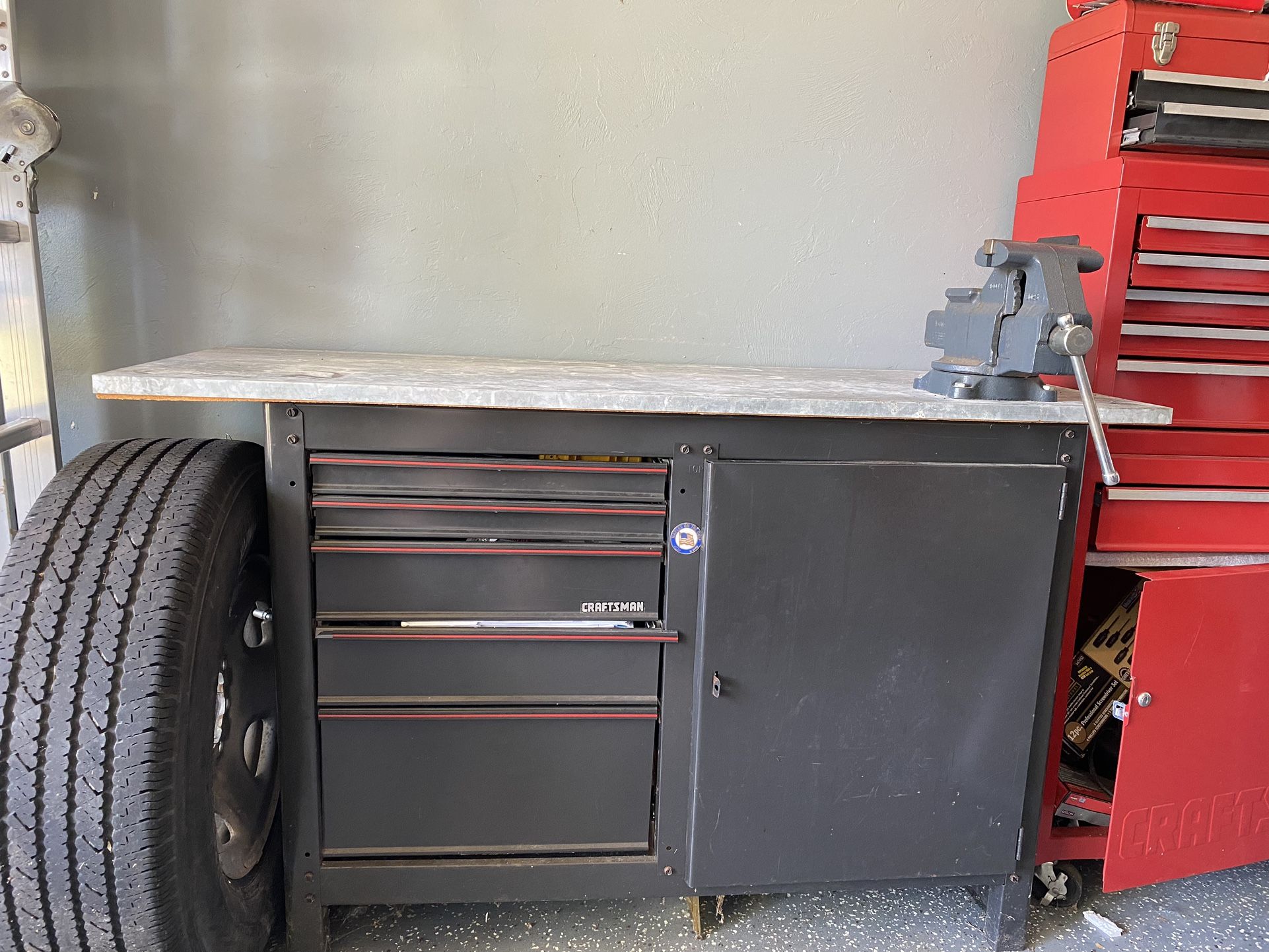 Vintage Craftsman 5 Drawer Workbench