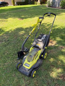 RYOBI SET!! Cordless Lawn Mower & String Trimmer