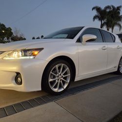 2013 Lexus CT 200h