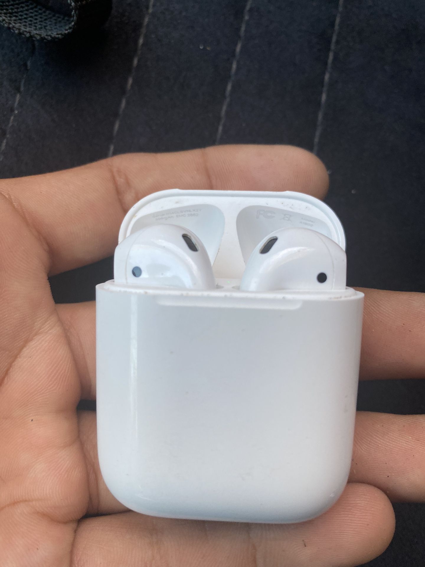 Used airpods