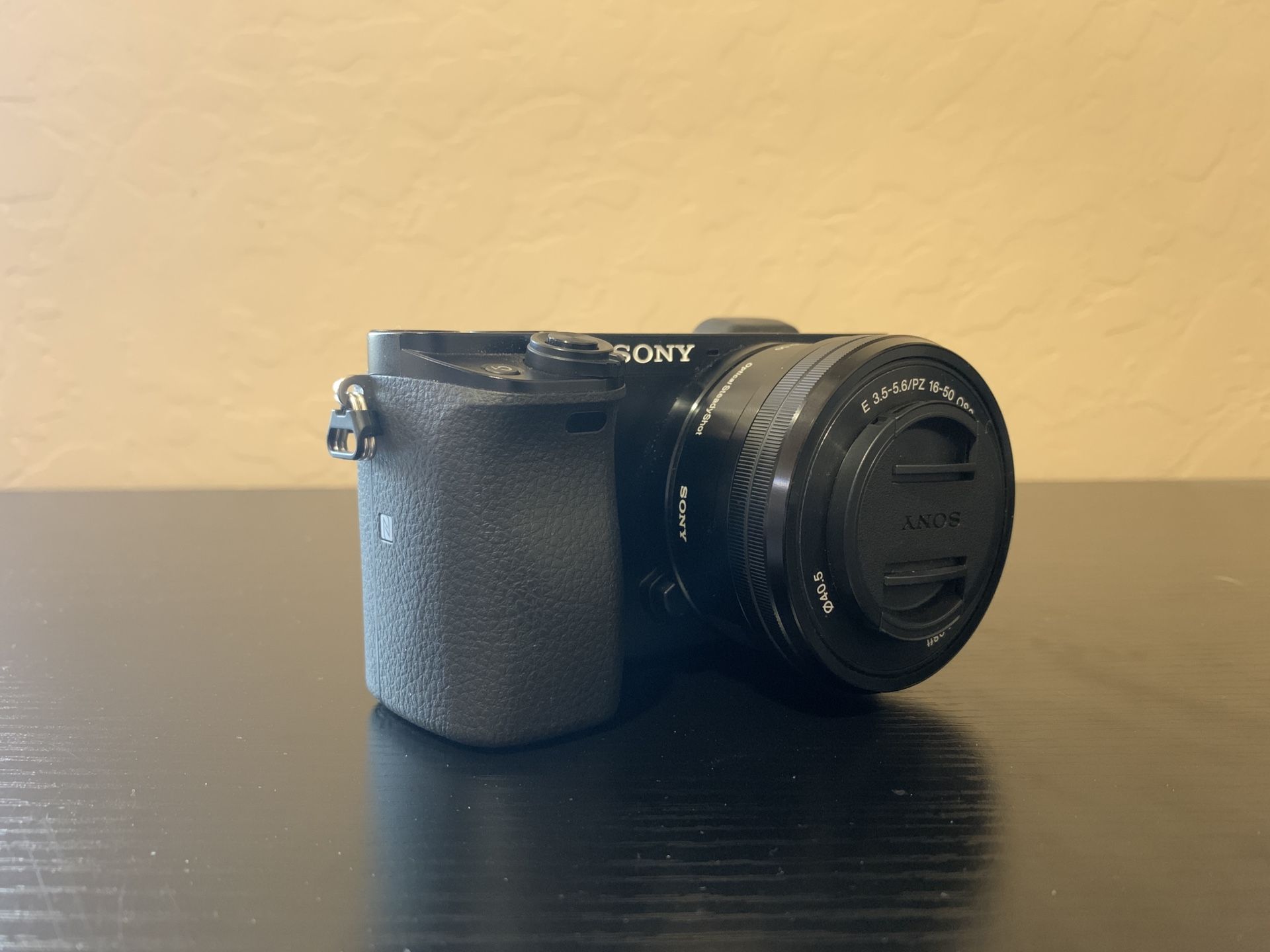 Sony a6000 w/18-50mm lens