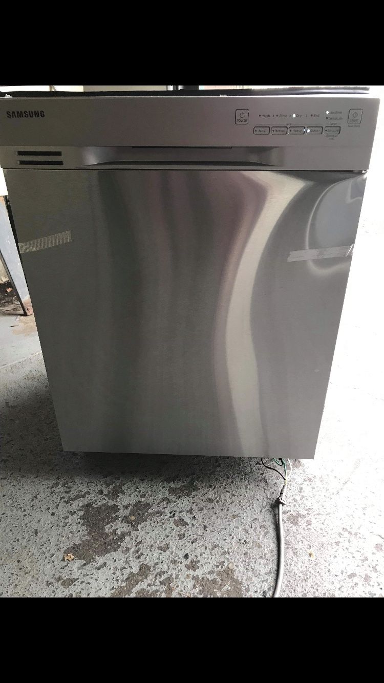 SAMSUNG NEW OPEN BOX NEW STAINLESS STEEL DISHWASHER