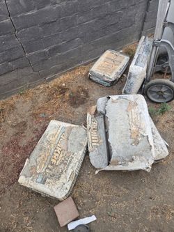 Free cement blocks