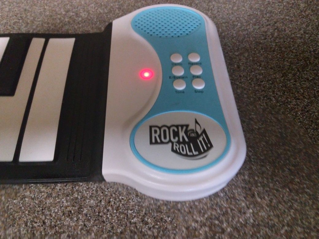 ROCK AND ROLL PIANO