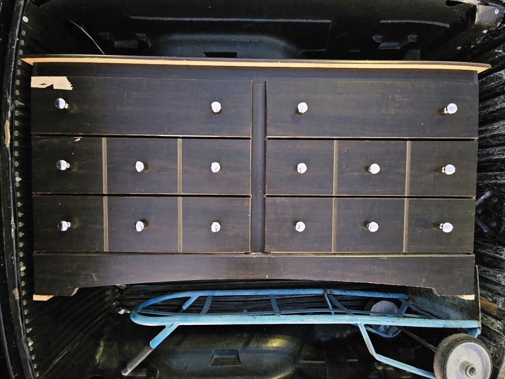 Long Dresser/ Ropero Largo