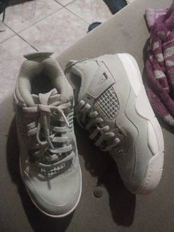 Jordan 4 Retro 1Y