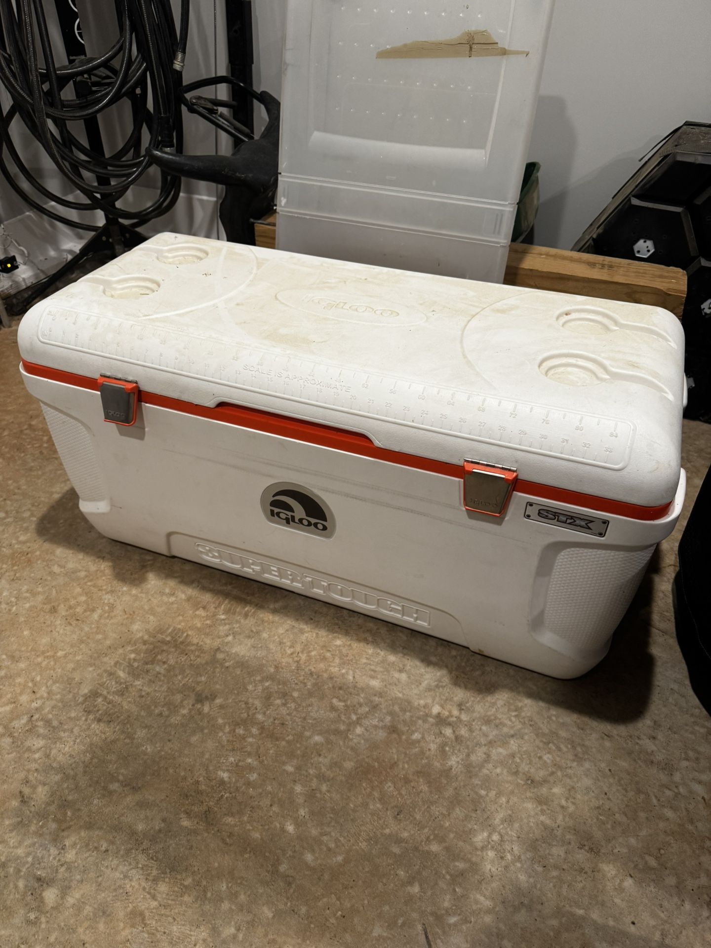 Igloo 150-Quart Super-Tough STX Cooler