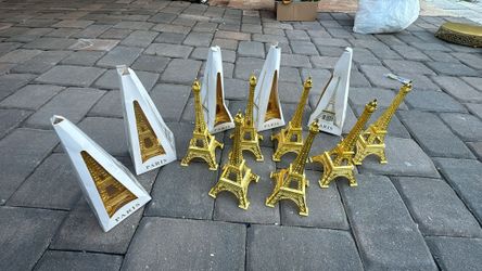 Small Gold Eiffel Towers