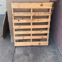 Wood Pallets
