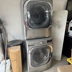 washer and dryer  400 obo