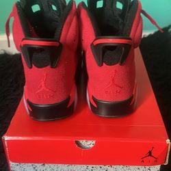 Red Jordan 6 Size 8