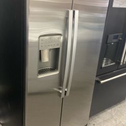 GE Profile Refrigerator
