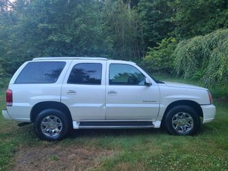 2004 Cadillac Escalade