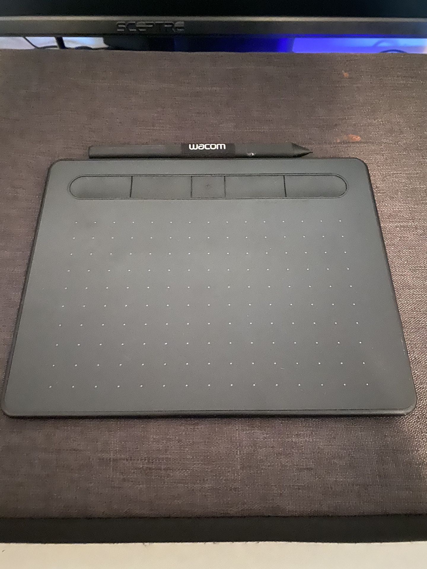Wacom drawing tablet (Bluetooth wireless)