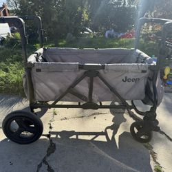 Jeep Deluxe Stroller Wagon – Gray | Shade Cover