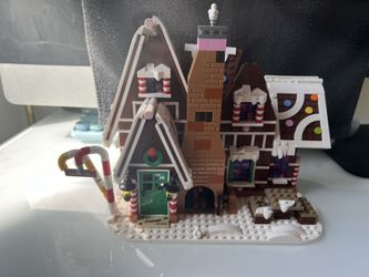 Lego Gingerbread House