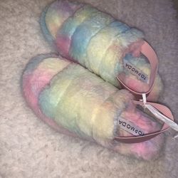 Fluffy Sandals