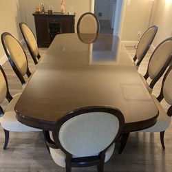 Dining room Table With Chairs