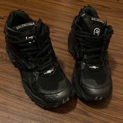 Balenciaga Runner 