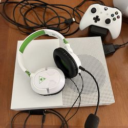 X Box One S 