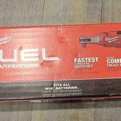 Milwaukee cordless ratchet