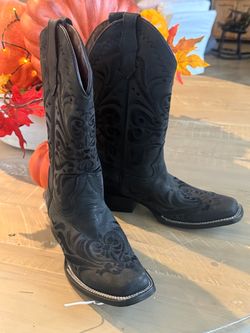 Circle G boots size 7 black