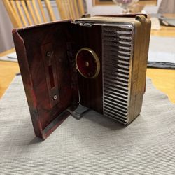 RCA Portable Tube Radio 