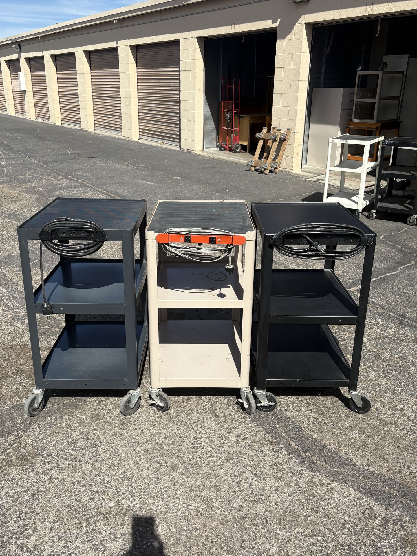 Plug Way Cart 3 Metal Roller Tool Carts With Power Plugs- $30 EACH for Sale in El ...