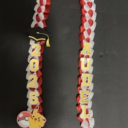 Graduation leis/collares para graduacion