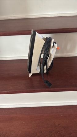Electric Clothes Iron with Cord