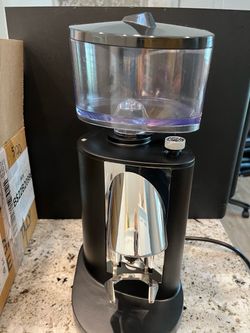 Nuove Simonelli whole bean coffee grinder