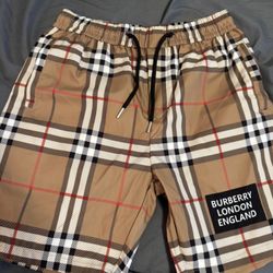 Burberry Shorts Men Medium