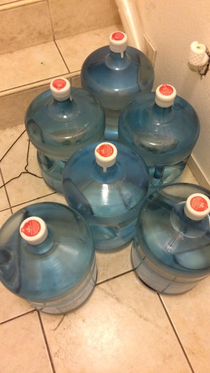 Sparkletts water (6) 5 Gallon water jugs