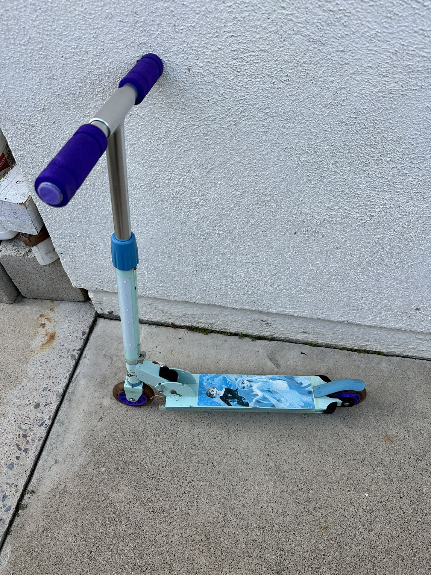 Frozen Scooter