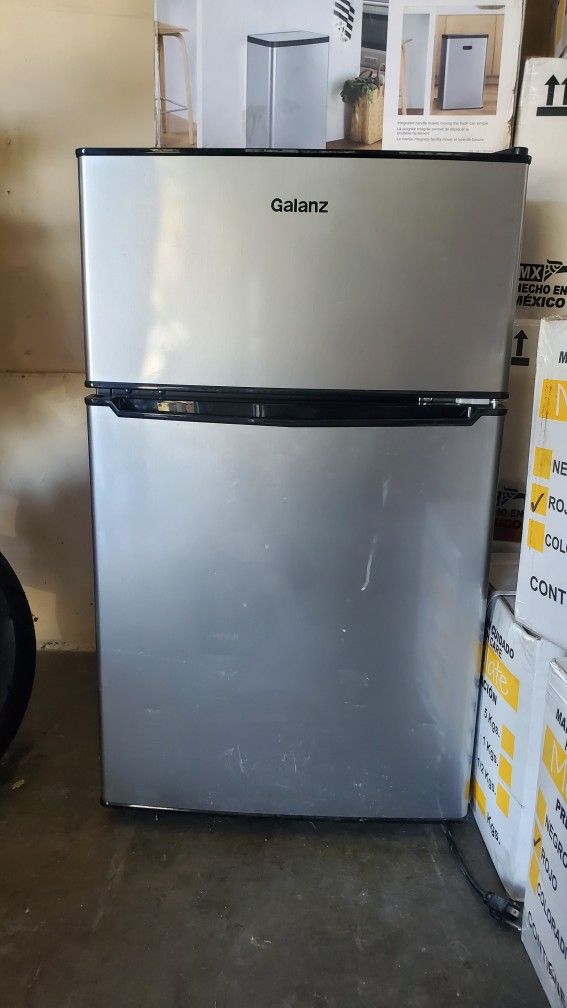 mini fridge
