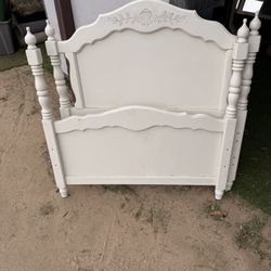 STANLEY Antique Wood White Bed Frame (2 Pieces Only)