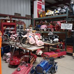 Antique Collectables And HomeGoods 