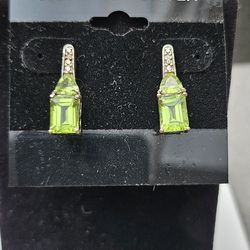 Genuine Hebei Peridot Earrings 