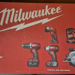 Milwaukee M18 5 Tool Combo Kit 