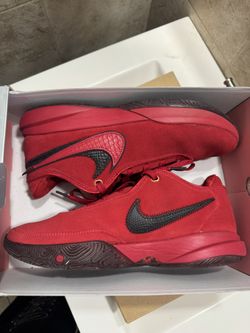 Nike LeBron 20 Liverpool