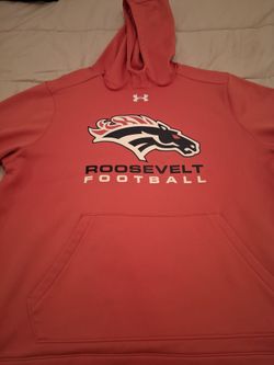 Hunder Armour hoodie