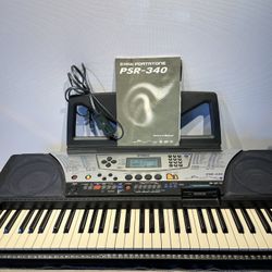 Yamaha PSR-340 Electric Piano
