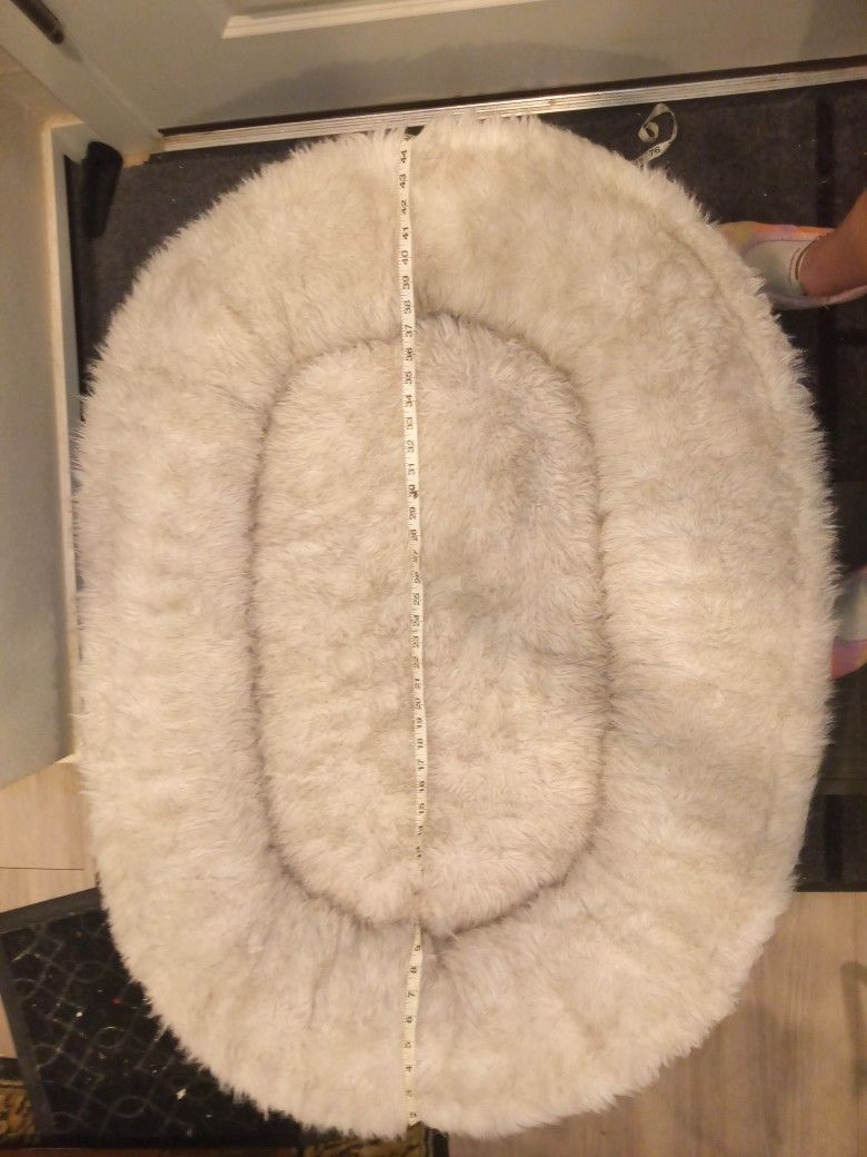 Large Kirkland Dog Bed