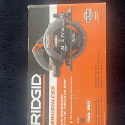 RIDGID 18V Brushless Cordless 7-1/4 in. Circular Saw