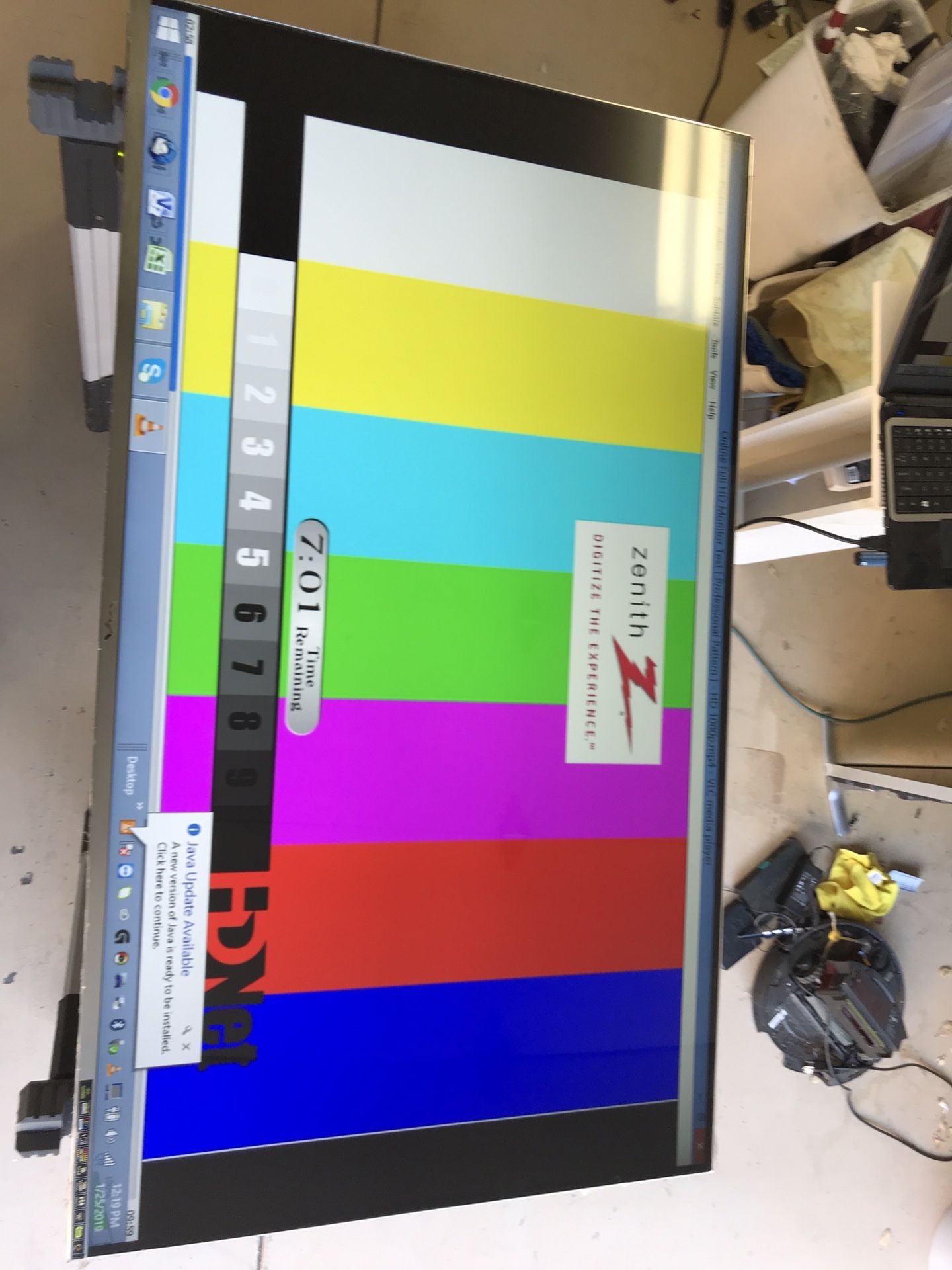 55” 4K TV 60Hz LED Wasabi Mango UHD550 has line in display
