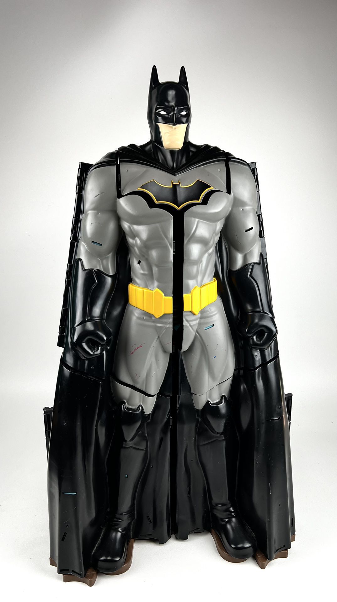 DC Comics Bat-Tech Batcave 2 in 1 Batman 33" Action Figure Playset Bat Cave